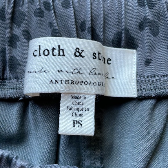 Cloth & Stone for Anthropologie Denim Leopard Print Joggers - Picture 4 of 5